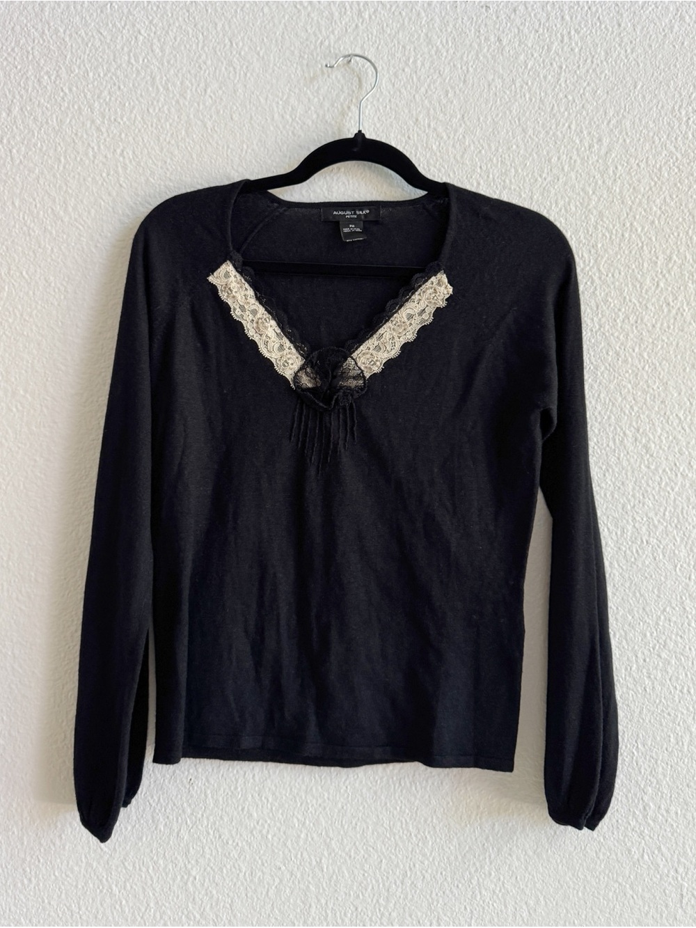 AUGUST SILK Black Long-Sleeve Lace-Trim Top